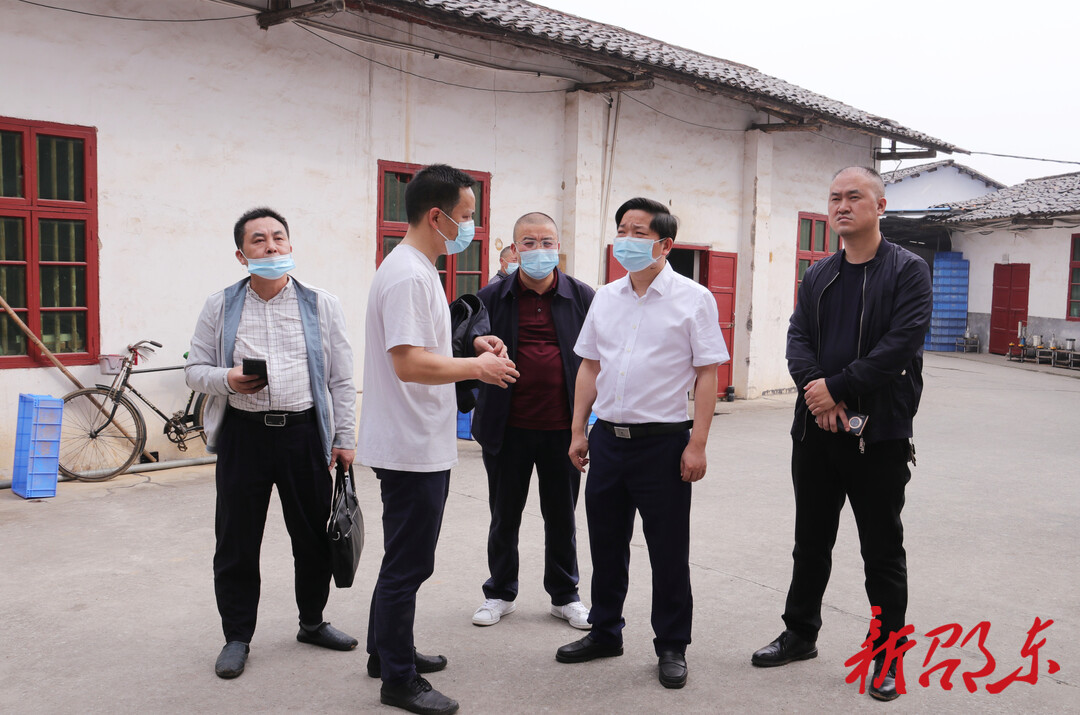 【六项重点工作攻坚行动】  李国军到流泽镇督导疫情防控、安全生产、耕地抛荒整治工作