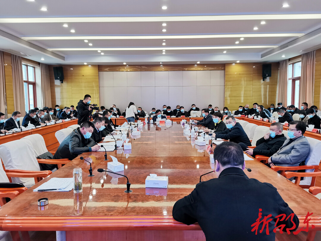 周玉凡主持召开2022年第16次市委常委会（扩大）会议