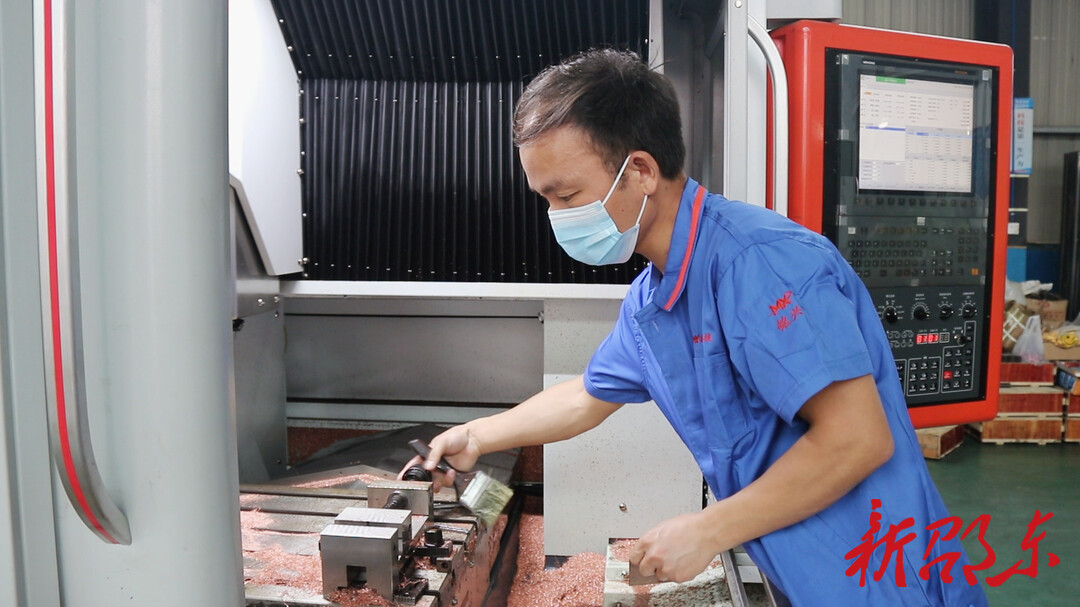 【弘扬工匠精神 成就出彩人生（1）】  李平：铸造模具先锋 引领行业潮流