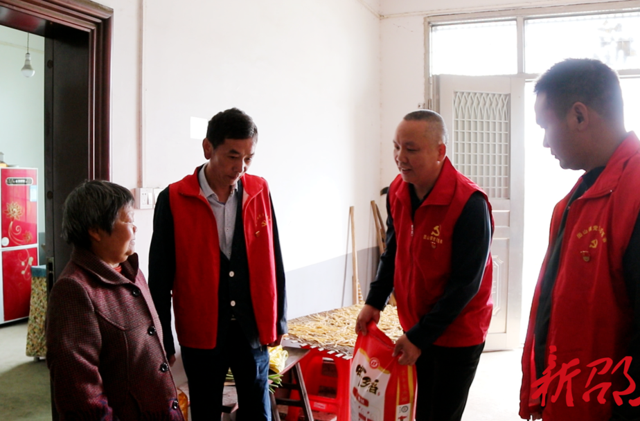 老兵刘立夫：退伍不褪色 大爱写感恩