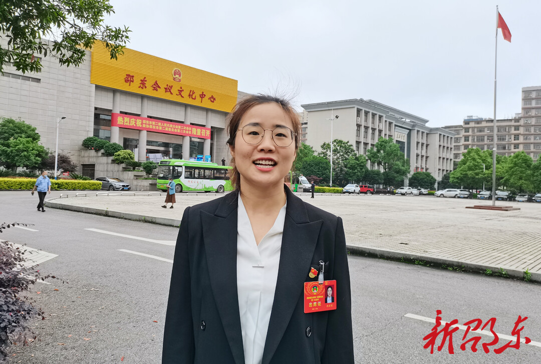 政协委员展风采  为民代言吐心声（3）