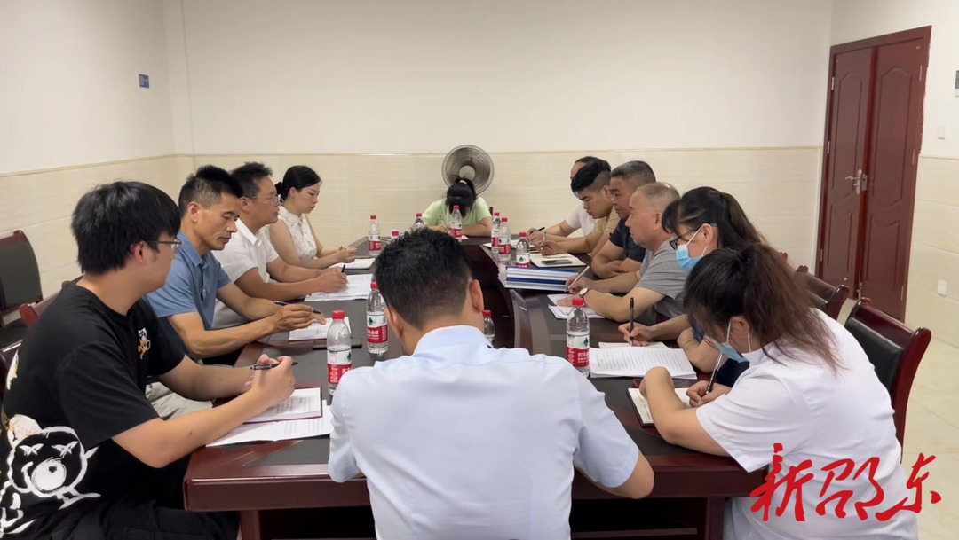黄负平带队到宋家塘社区调研