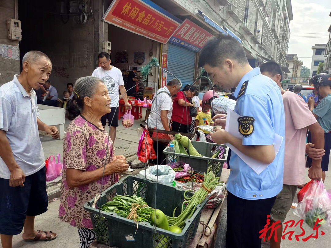 邵东市监局灵官殿市监所开展农副产品快检工作