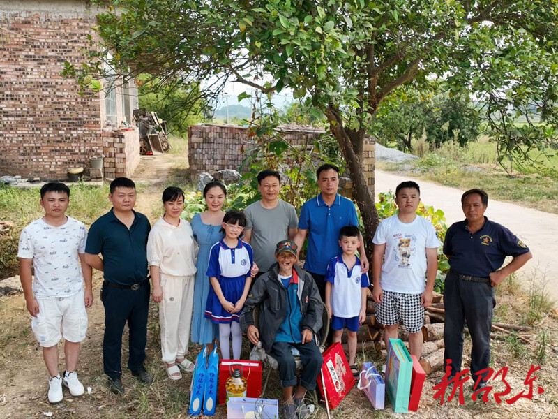 邵东陈氏口腔：中秋献爱心 慰问抗战老兵