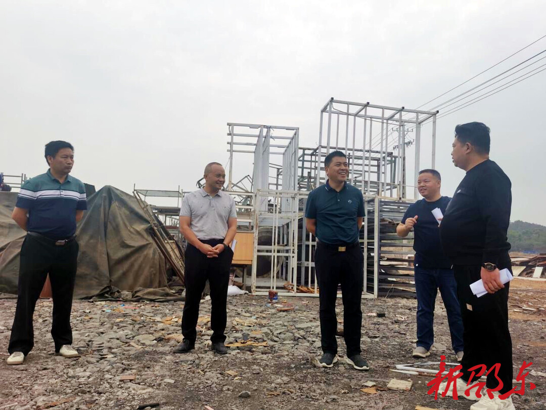 刘山鸣到团山镇调研重点项目建设