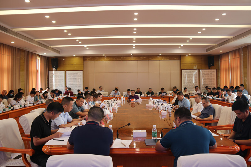 周玉凡主持召开2022年第40次市委常委会会议