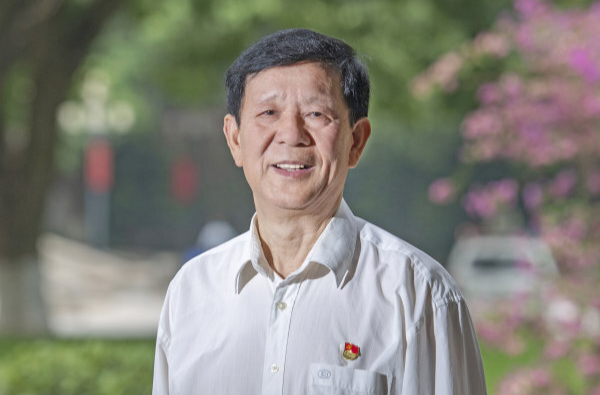 二十大代表风采｜艾爱国：做工人就要做到最好