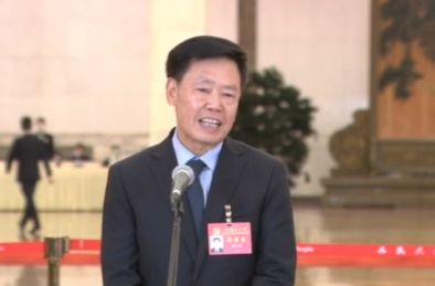 党代表通道丨朱有勇：把论文写在祖国大地上 为乡村振兴做出更多科技创新