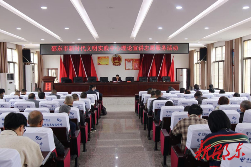 【学报告 作表率 抓落实】罗莉到砂石镇宣讲党的二十大精神