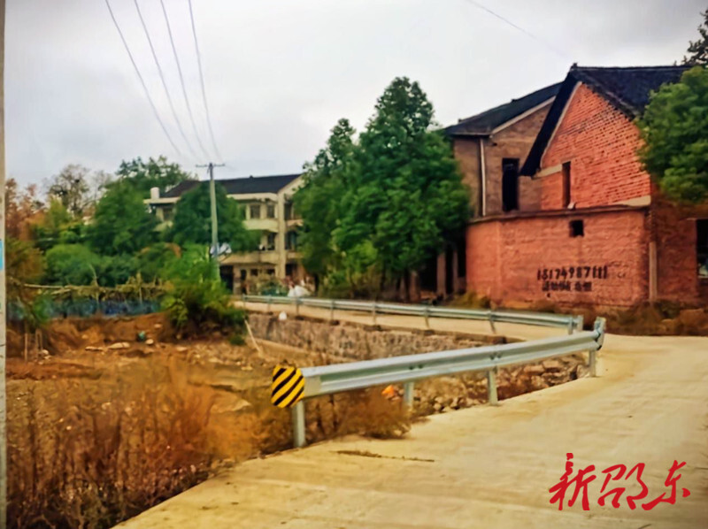 邵东两市塘街道：乡贤心系桑梓情 捐资修路惠民生