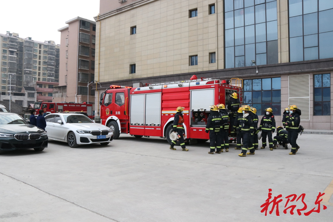 邵东市消防救援大队开展消防车通道专项整治行动