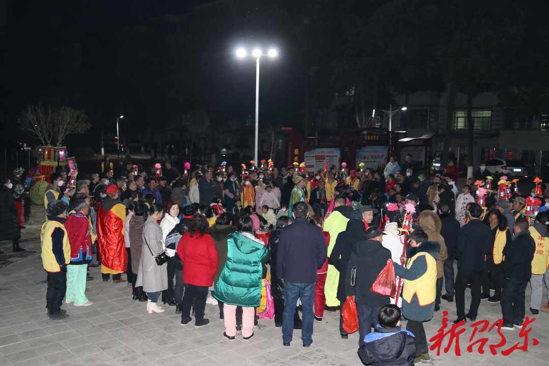 邵东车马灯：民俗巡演年味足 非遗进城闹新春