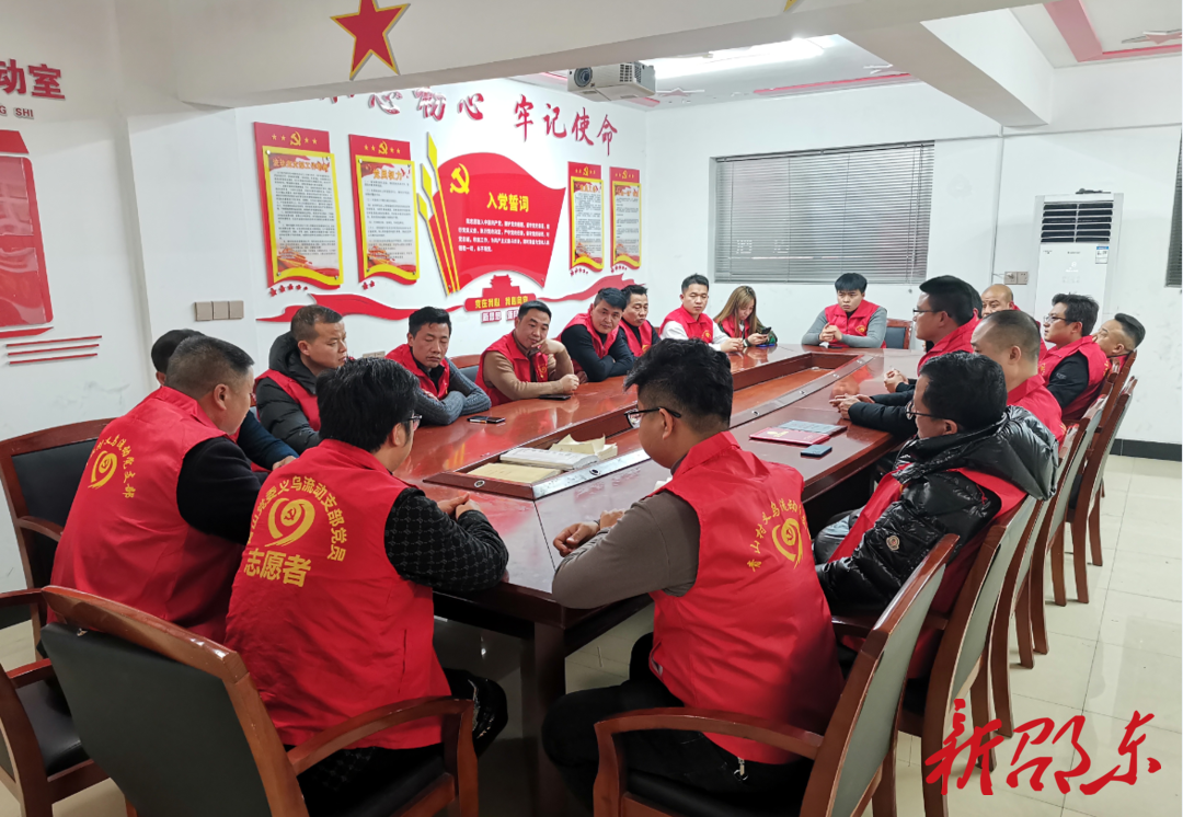 邵东市仙槎桥镇青山村党委义乌流动党支部召开“迎乡贤、建家乡”座谈会