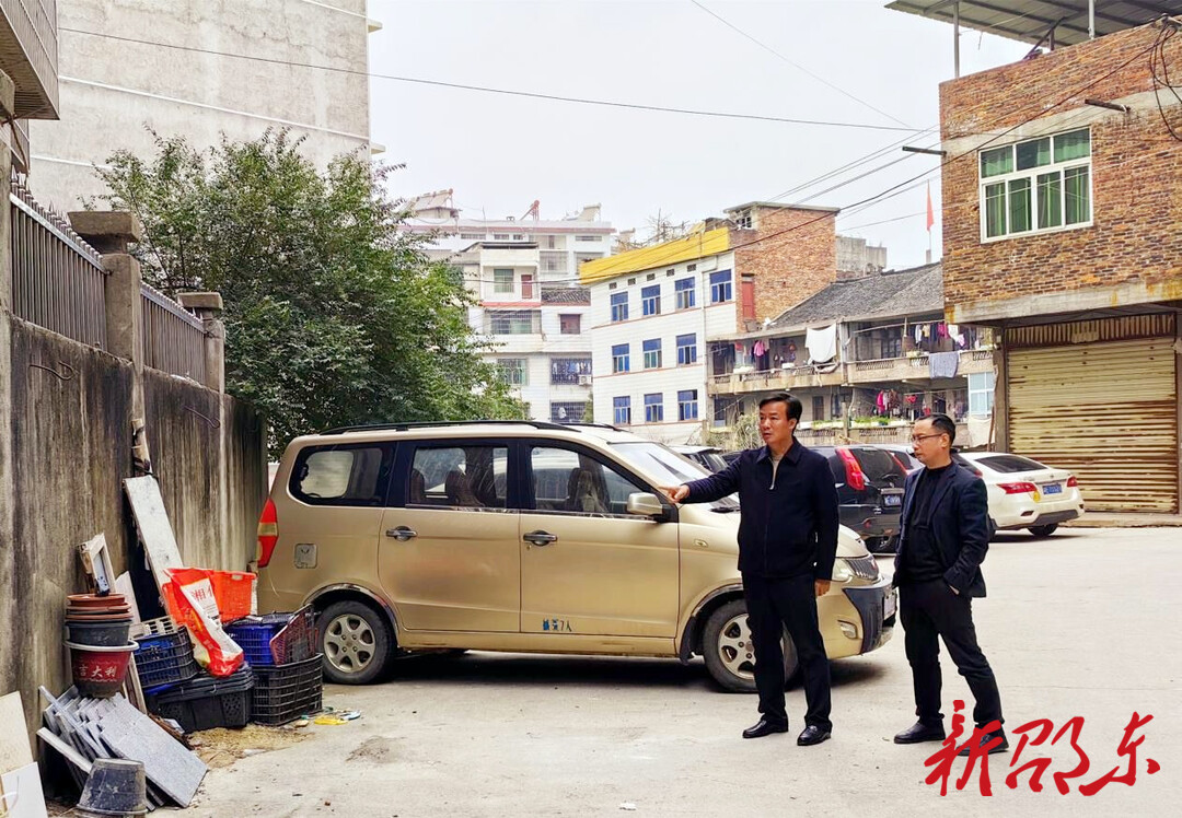 刘家豪到两市塘街道督查暗访创文和爱卫工作