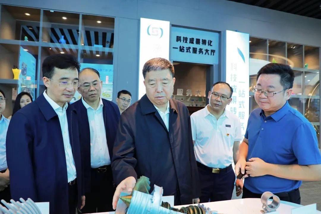 毛万春在邵阳调研：全力发展特色优势产业，加快建设现代化产业体系