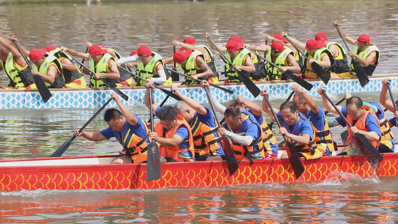 邵东市首届龙舟大赛在魏家桥镇举行