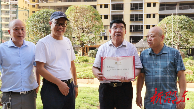 ​黄玉彪情系家乡文化建设