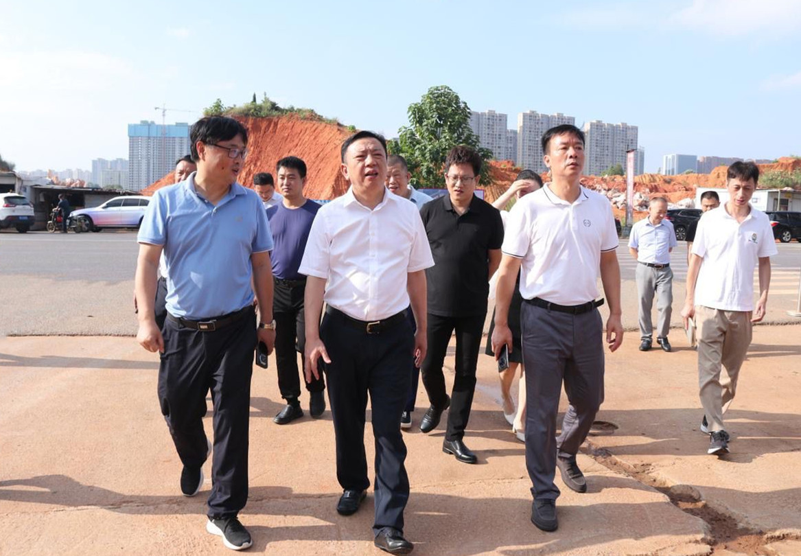 周玉凡调度城北片区项目建设