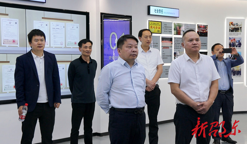湖南日报社赴邵东采访调研民营企业发展情况