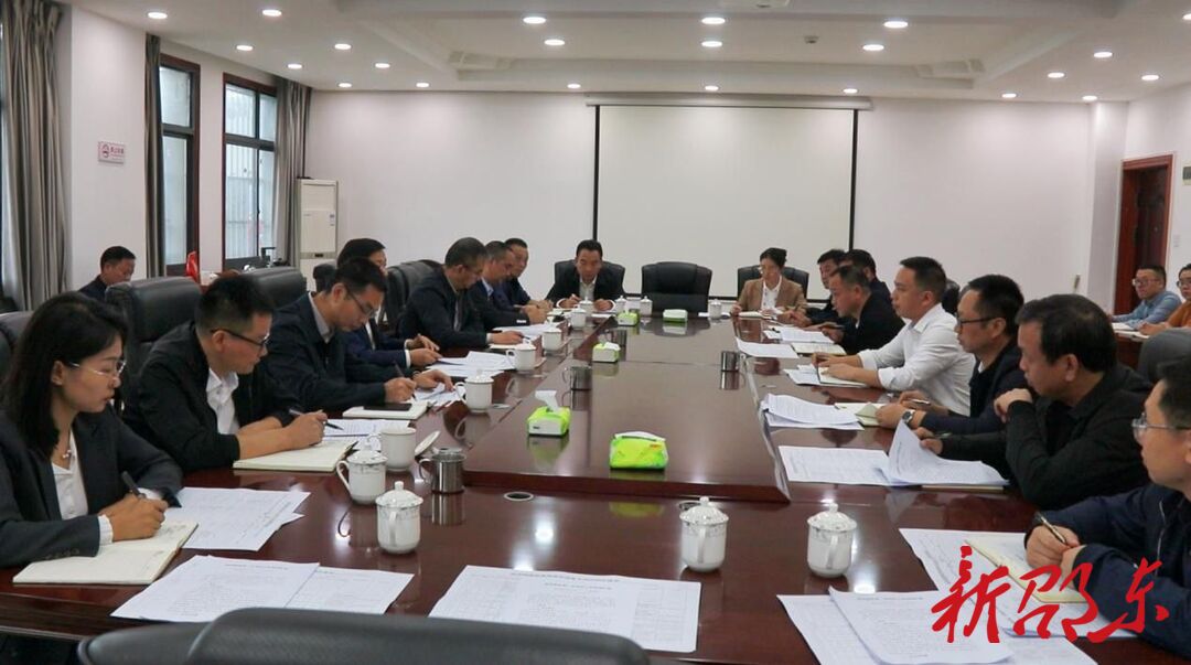 李国军到重点乡镇督战禁毒、反电诈秋冬攻坚行动