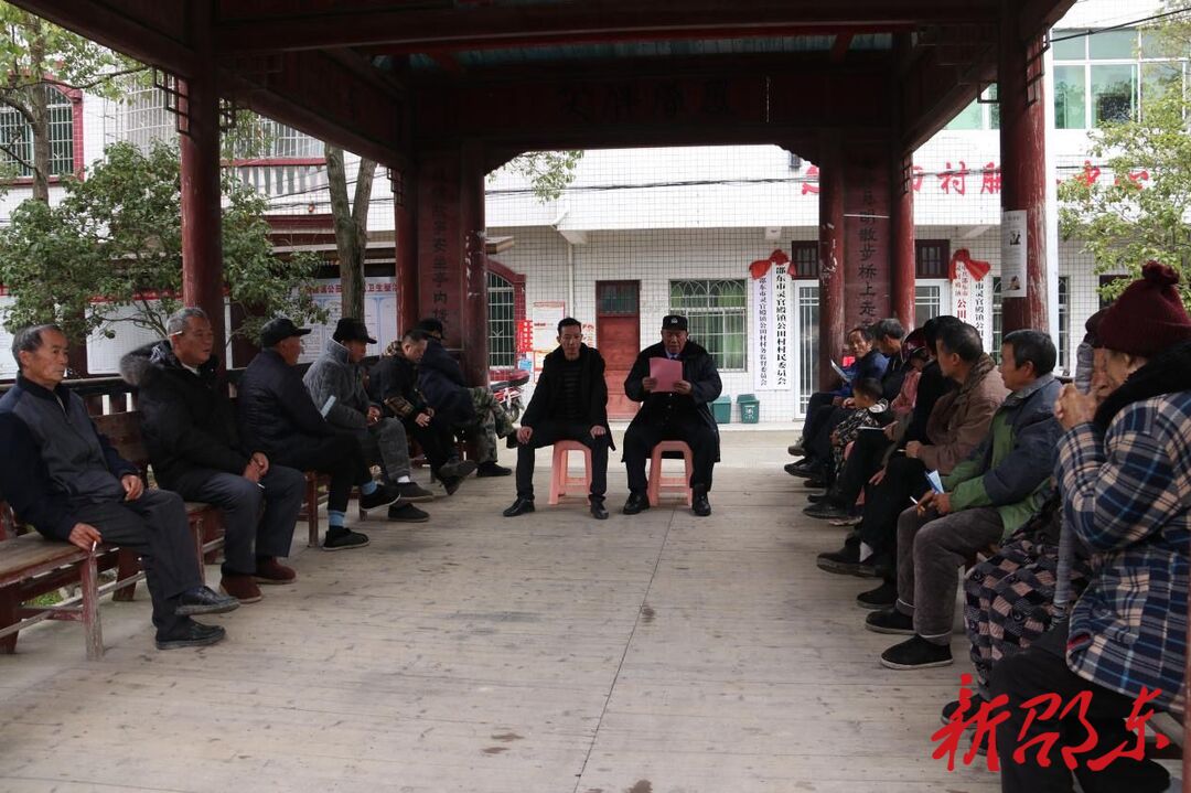 老党员情暖老人心