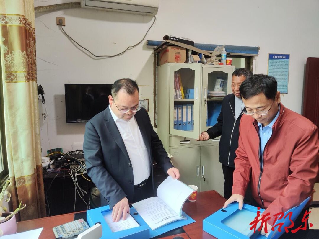 陈业华到仙槎桥镇督导检查清明期间烟花爆竹和道路交通安全