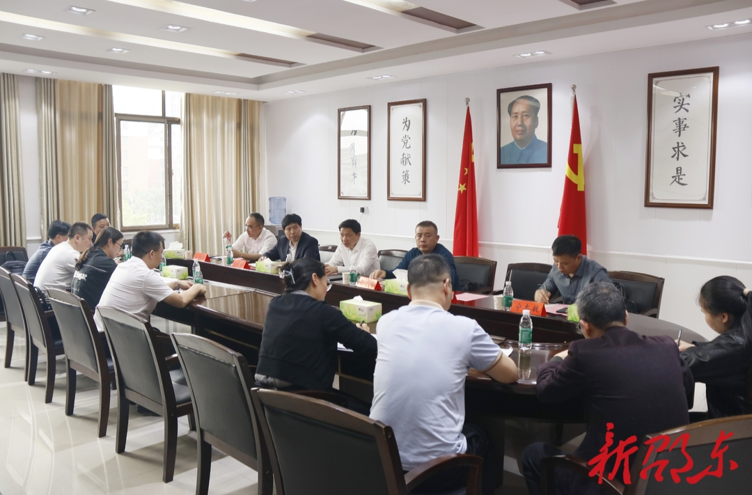 李国军调度省市级重点项目建设情况