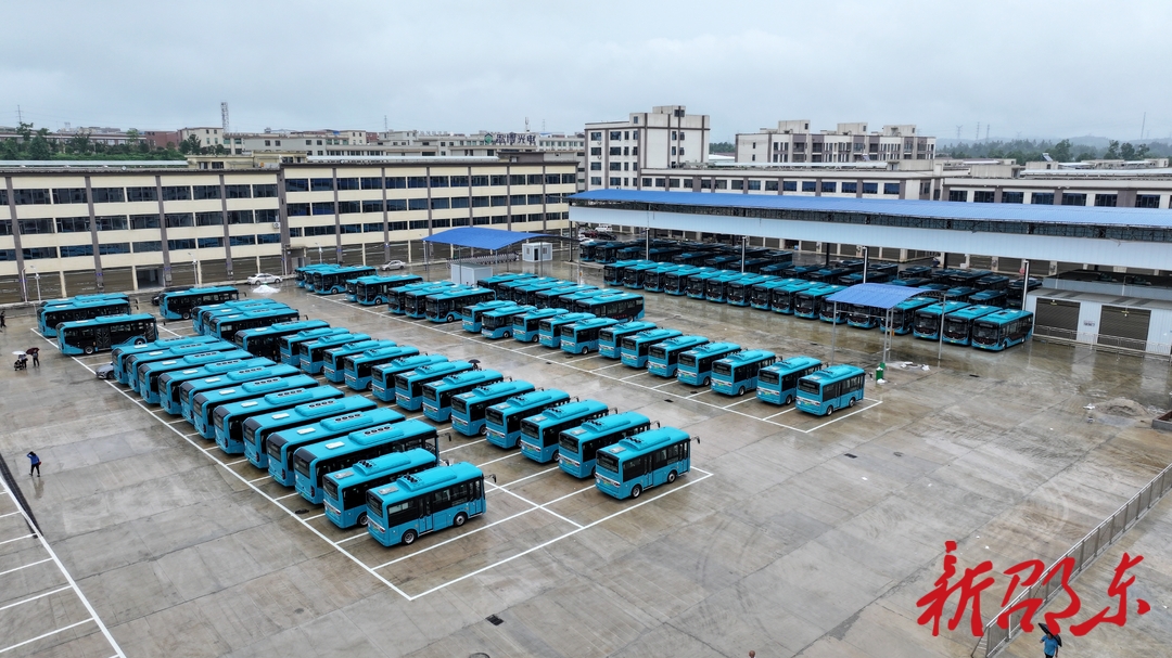 邵东市城乡客运一体化启动试运营