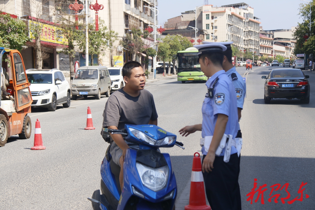 邵东：紧盯“头”等大事 持续发力“头盔整治”
