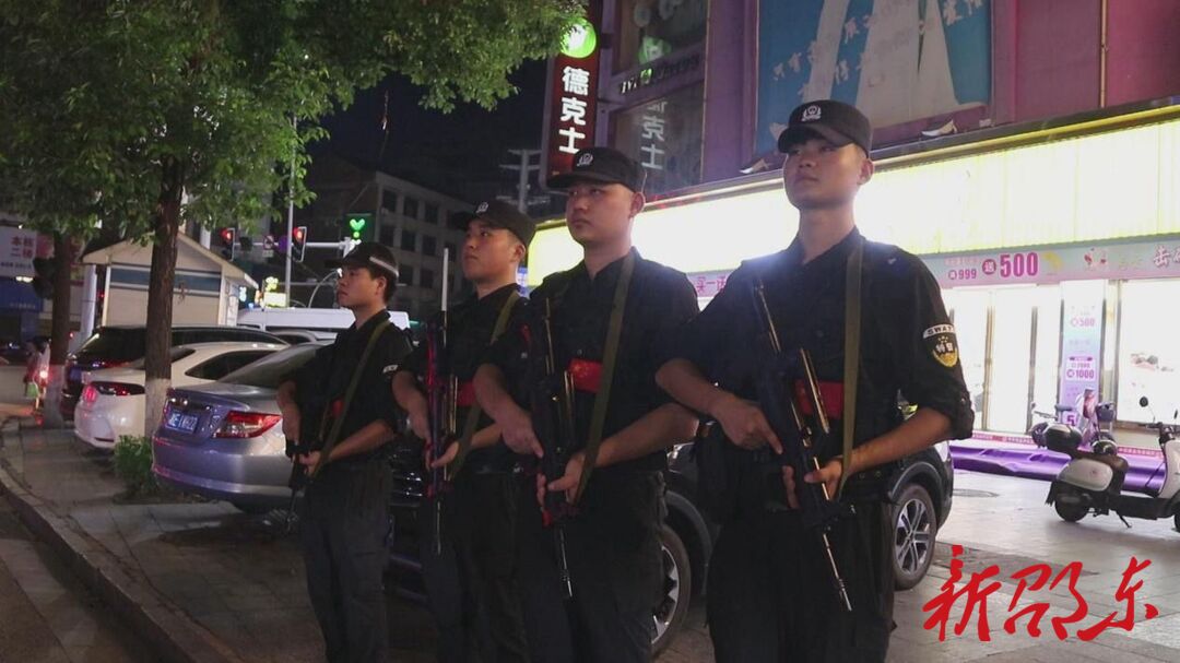 邵东公安开展夏夜治安巡查宣防第二次集中统一行动