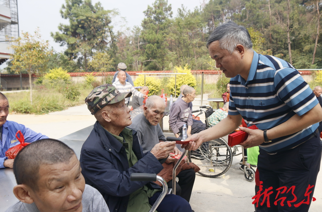 邵东市廉桥镇：九九重阳节浓情养老院