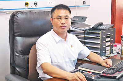 人民日报看湖南丨邵阳市社会福利院院长郭海强：“每天看不到孩子和老人，我放心不下”