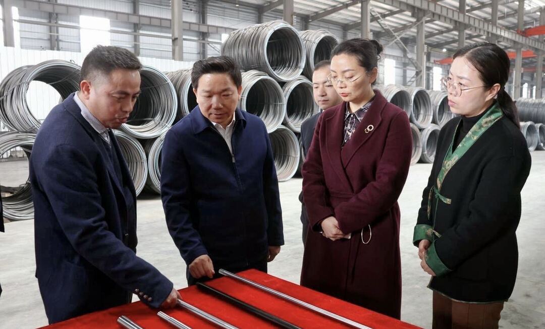 李国军到企业开展“三送三解三优”行动：用心用情助企纾困增效