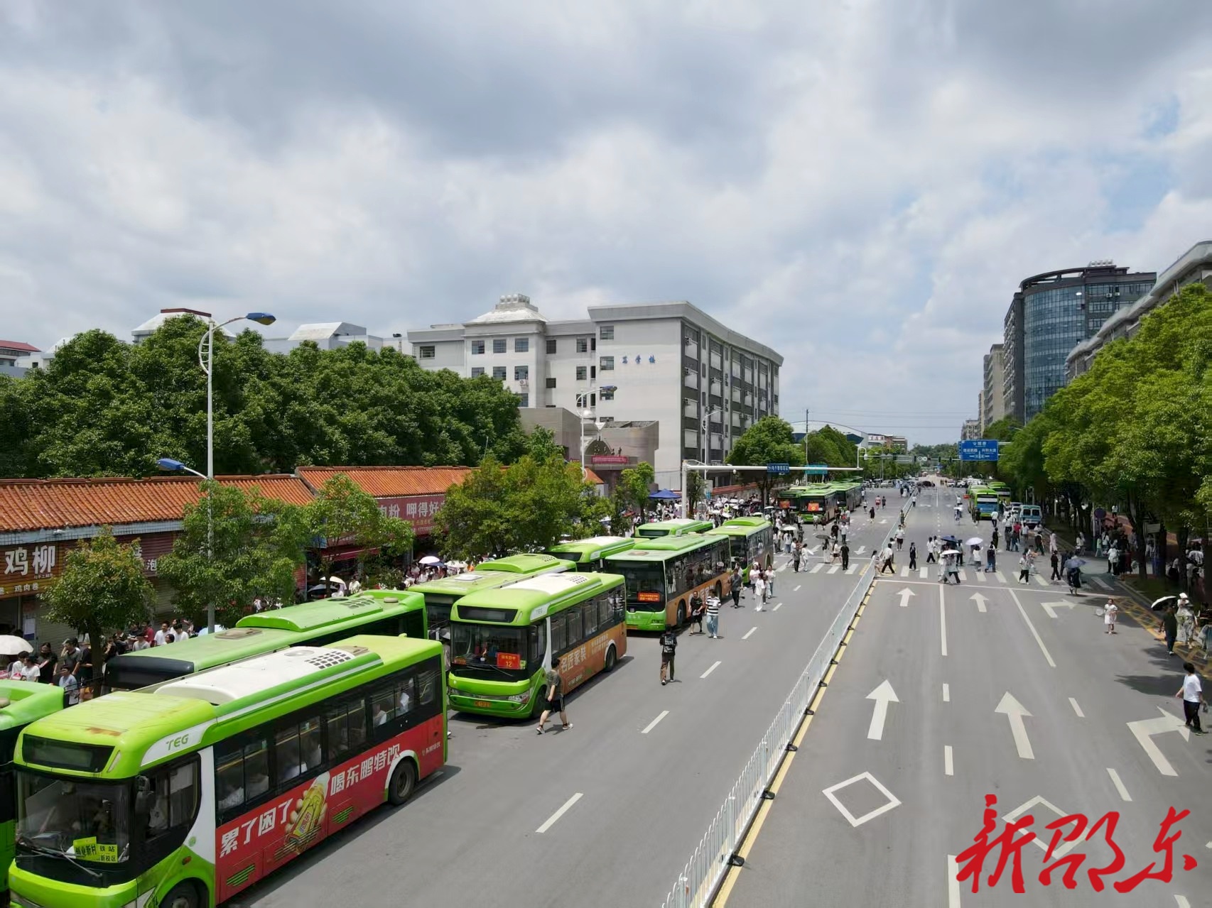 邵东公交圆满完成高考接送任务