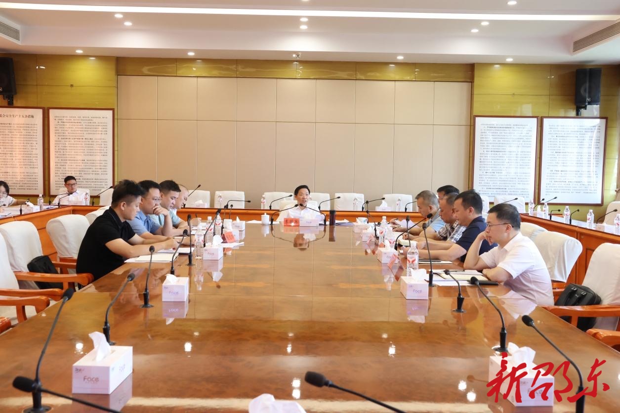 李国军专题调度信访稳定工作