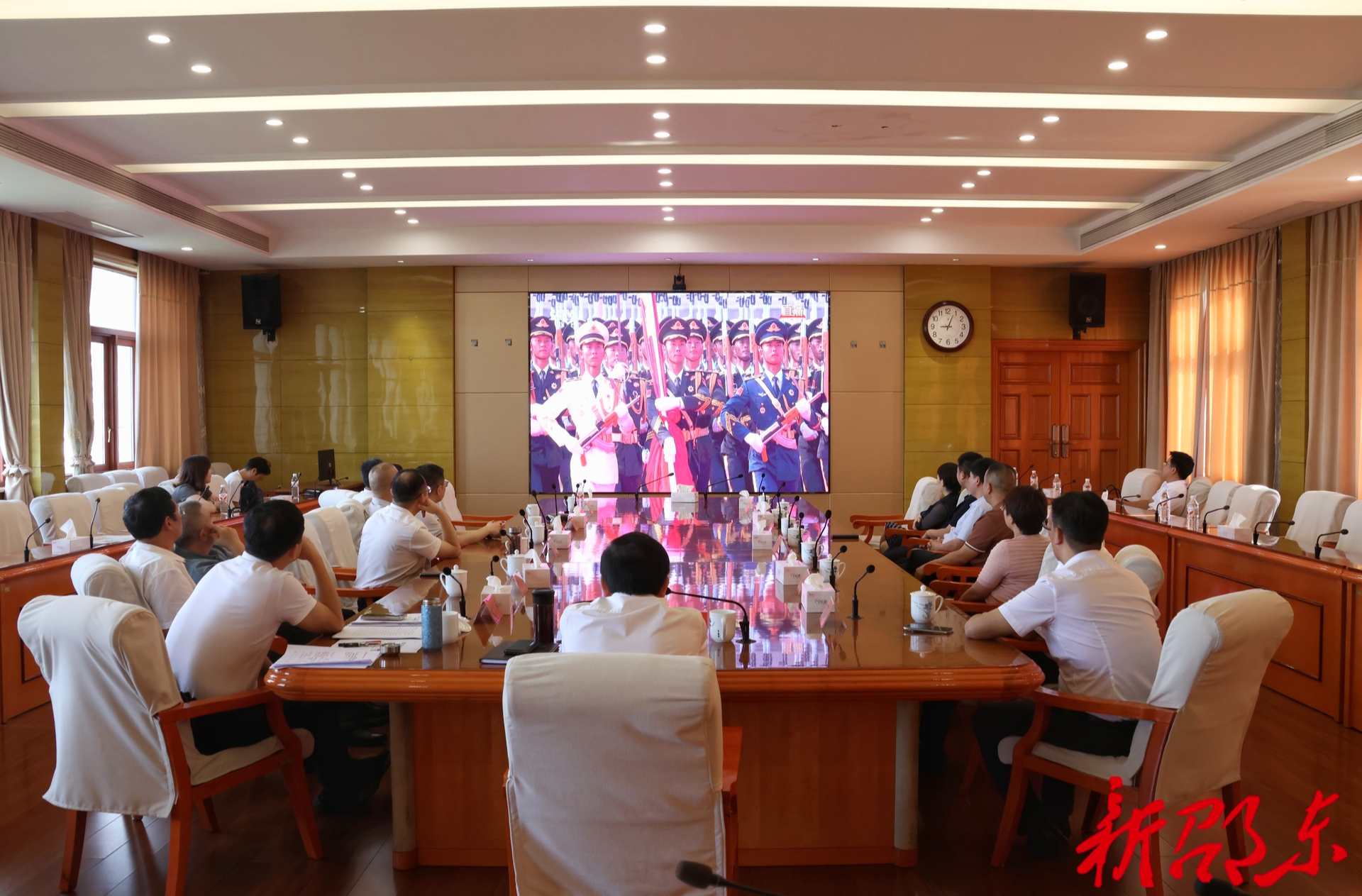 邵东各界积极收听收看纪念中国人民抗日战争暨世界反法西斯战争胜利80周年大会