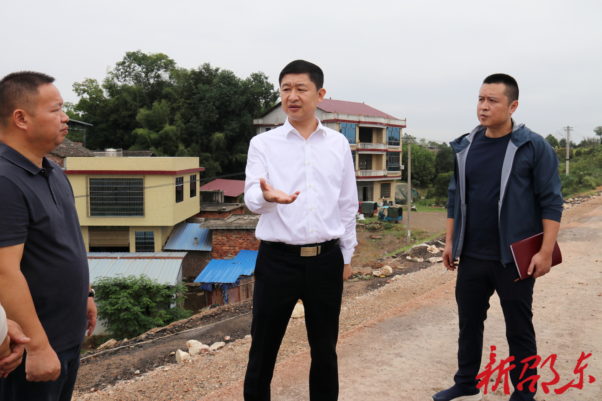 付凯军督办人大代表关于加快东城快线（邵东段）建成通车的建议案办理工作