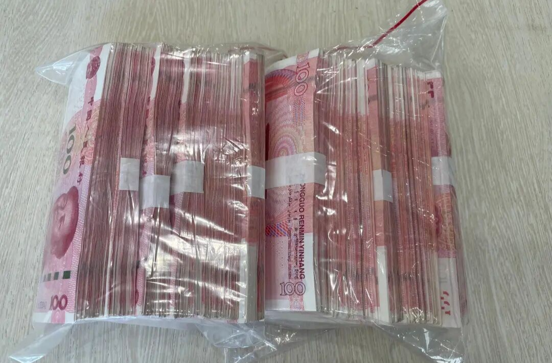 老板从窗户看了一眼，帮陆大姐保住10万元！