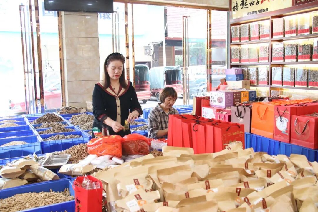 “南国药都”整装待发！廉桥中药材市场门店经营户全力备展