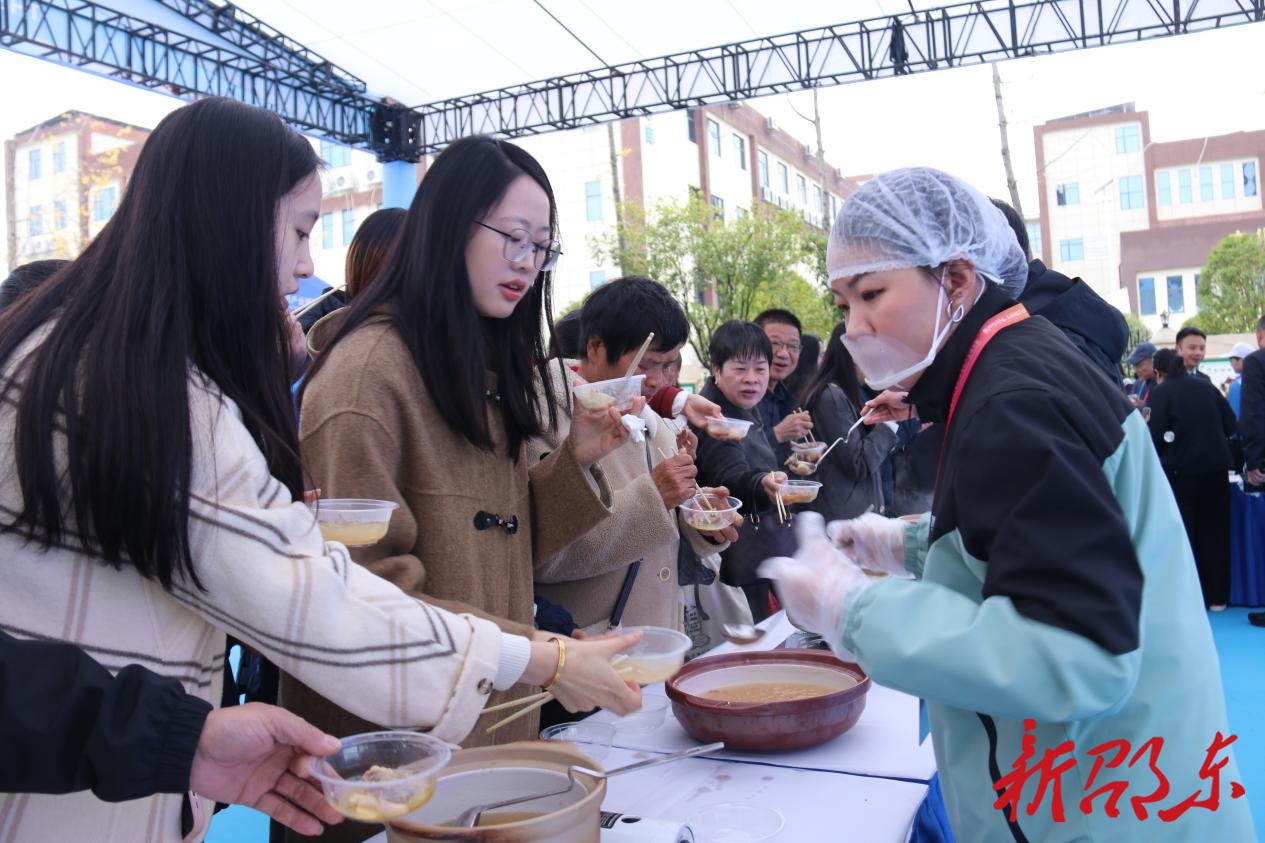 第三届湖南（廉桥）中医药产业博览会举行药膳品鉴专题活动