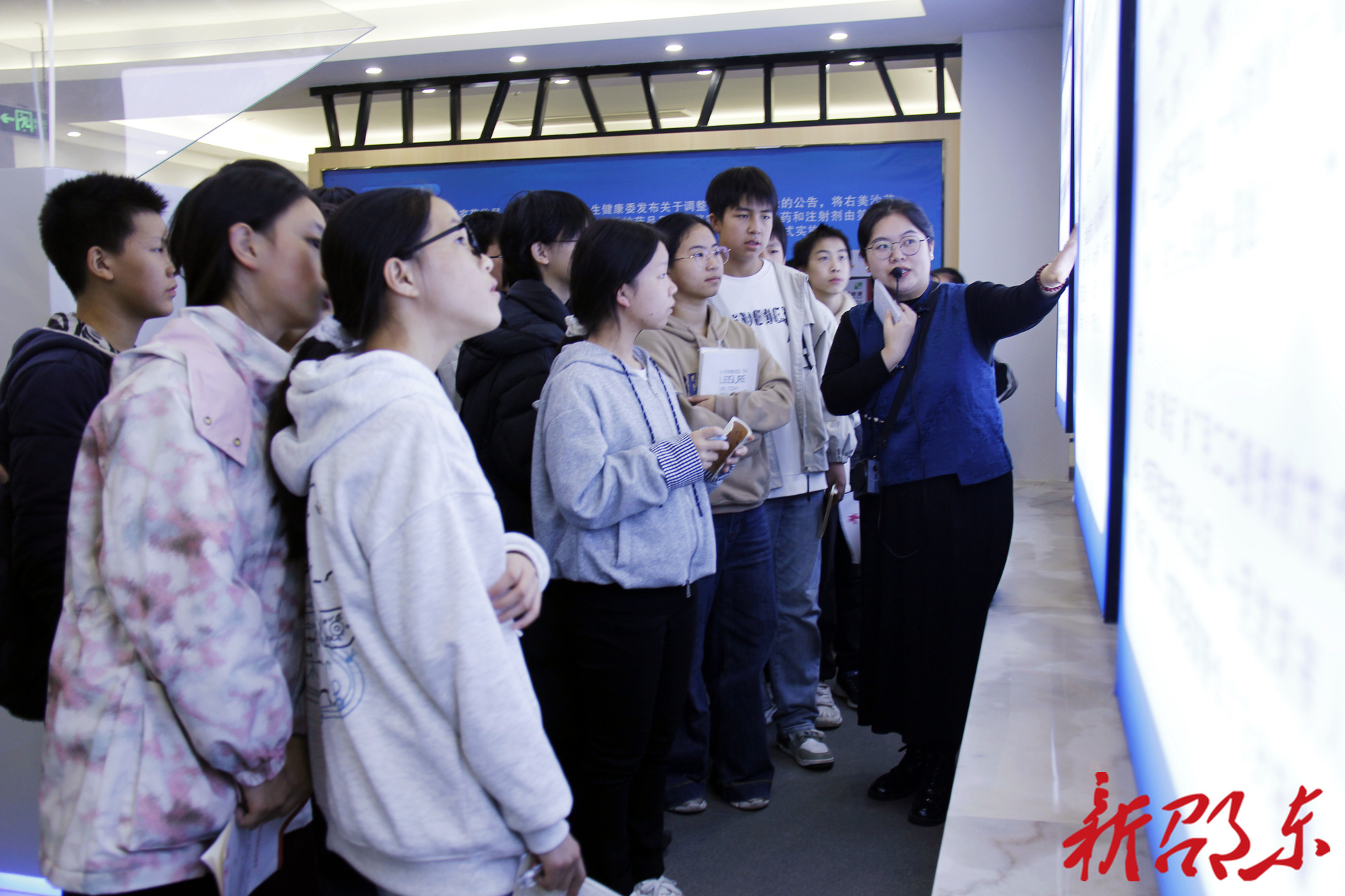 邵东近3000名初一学子沉浸式接受禁毒教育