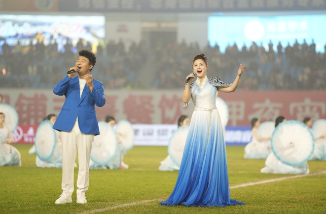 当《资江谣》唱响湘超赛场——看邵阳如何把足球看台变成文化展台