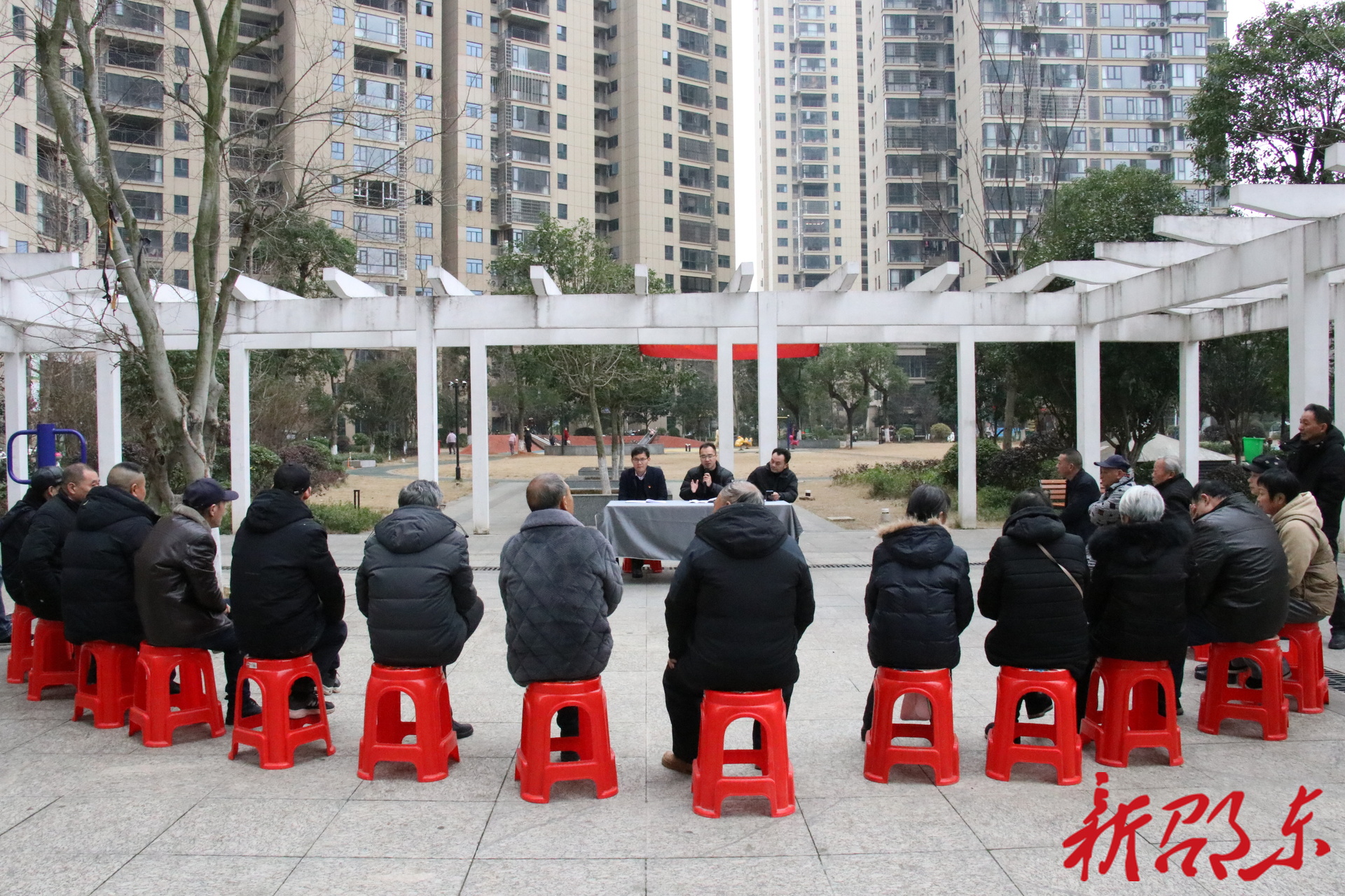 邵阳市委宣讲小分队来邵东开展党的二十届四中全会精神微宣讲活动