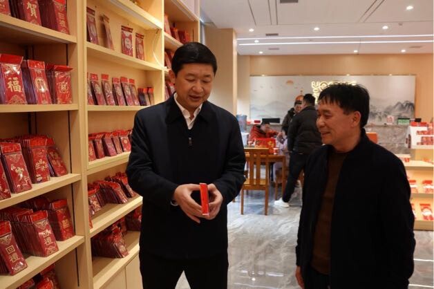 付凯军开展“新春第一访” 精准服务助企开门红