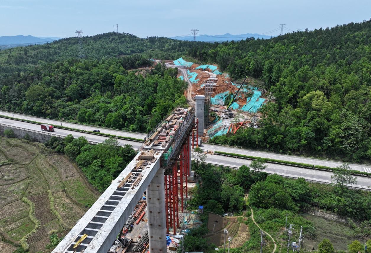 五一假期不停工 犬木塘水库邵东灌区项目建设按下“加速键”