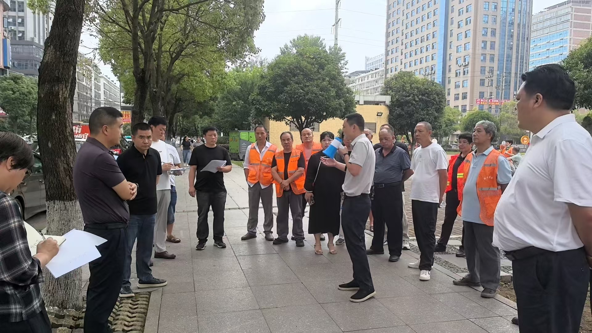 邵东市环卫中心开展市场化清扫保洁互学互鉴活动