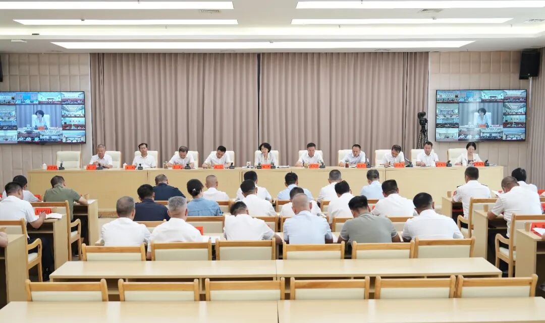 邵阳市龙舟大赛工作总结大会召开 以龙舟竞渡的精神干事创业
