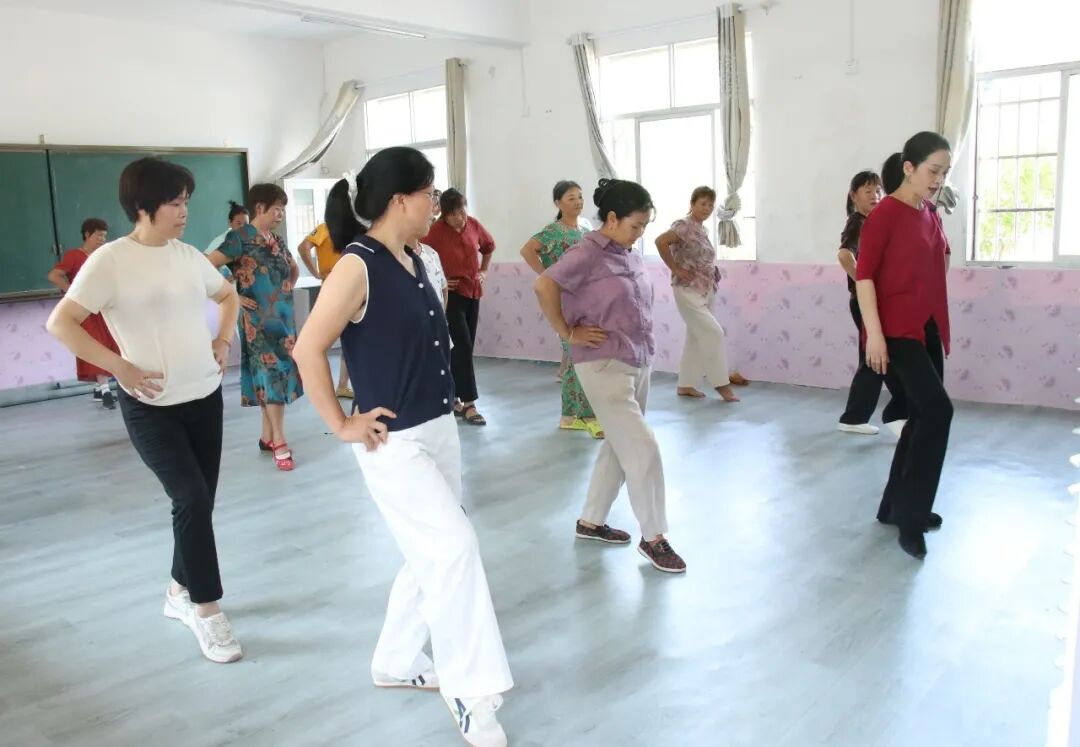 送教进村！邵东石牛村点亮 “一老一小” 多彩生活