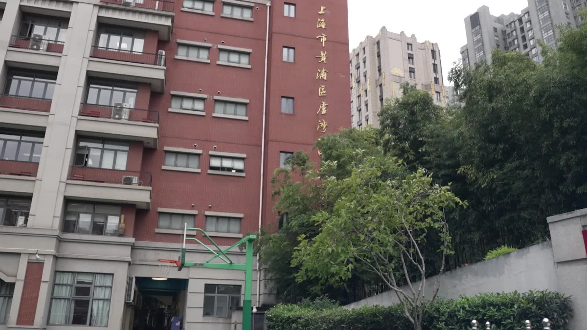 “感人瞬间”微视频 | 致敬了不起的她·文明